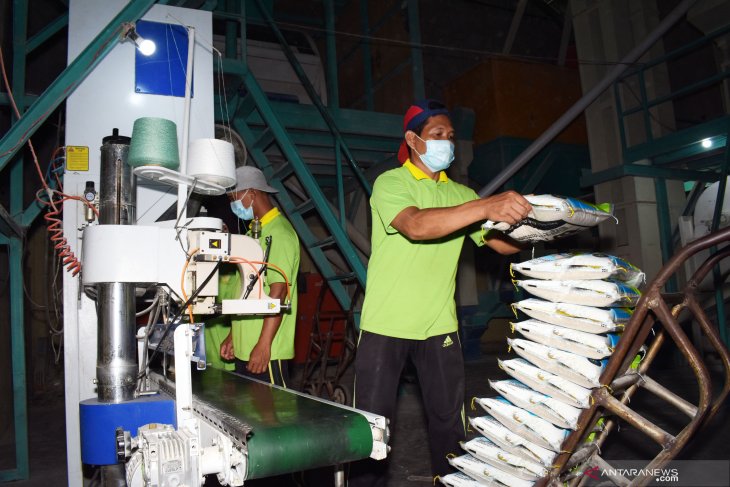 Usaha Penggilingan Padi di Madiun