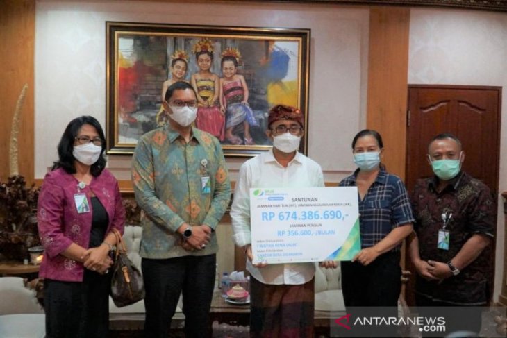 BPJAMSOSTEK Denpasar santuni ahli waris Perbekel Sidakarya Rp674 juta