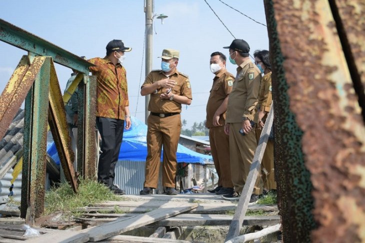 Pemkab Sergai perbaiki jembatan menuju objek wisata