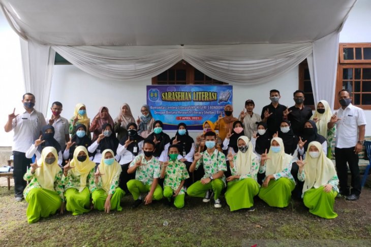 Minat literasi siswa Bondowoso semakin meningkat