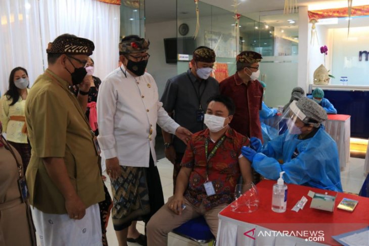 Wagub: Bali terima satu juta lebih dosis vaksin COVID-19