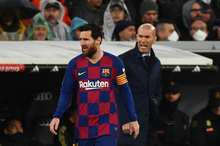 Zinedine Zidane ingin selalu ada Messi dalam laga El Clasico