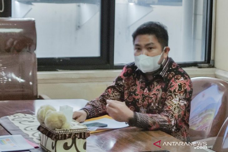 Pemprov dan pemkab/pemkot diminta perkuat sinergi hadapi covid-19