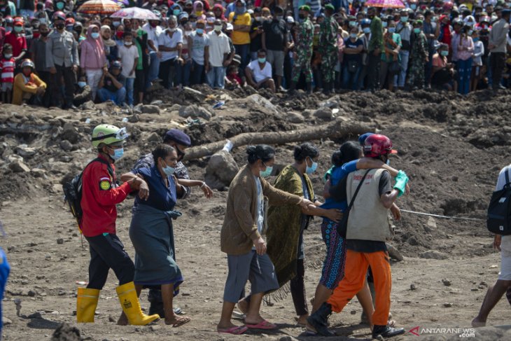 Tiga korban yang sempat dinyatakan meninggal di NTT ditemukan hidup