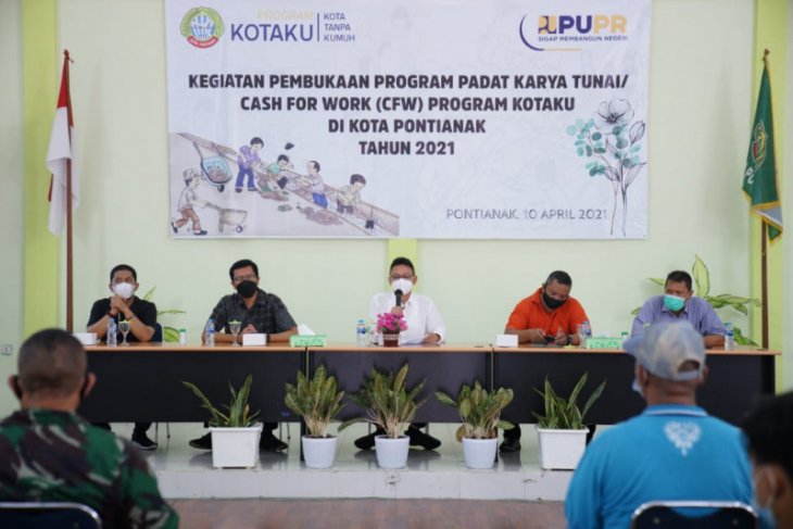 Pemkot Pontianak dukung program padat karya kurangi pengangguran