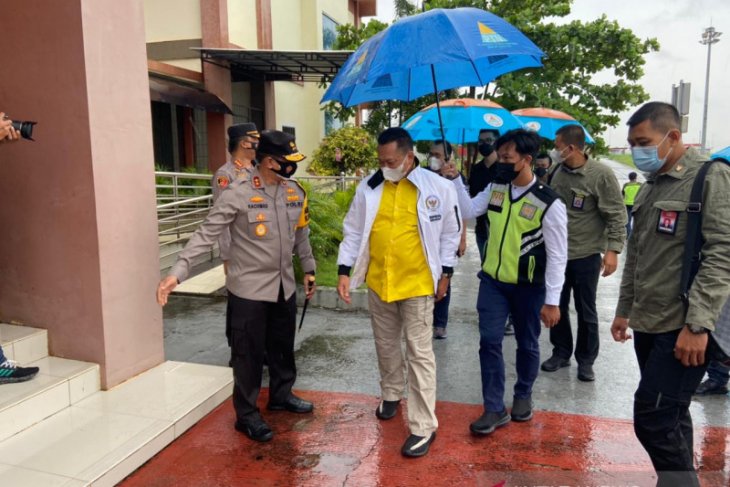 Kapolda Jambi sambut kedatangan Ketua MPR RI