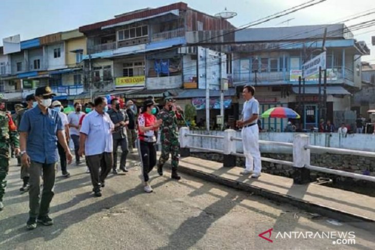 Pemerintah Kota Singkawang normalisasi Sungai Jembatan Pasar Ikan