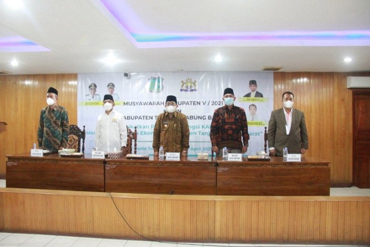 Bupati Tanjabbar minta Kadin berandil bangkitkan sektor perikanan