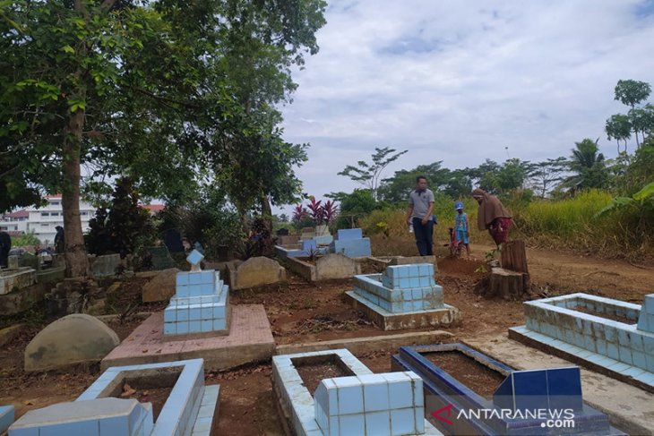 Jelang Ramadhan, tradisi ziarah kubur tetap digelar warga Bengkulu