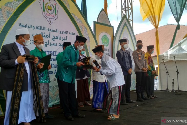 Bupati berharap santri Sirajul Huda dapat menjadi pemimpin Tanah Laut