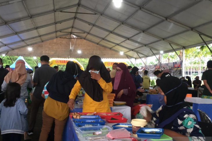 Penjual juadah Ramadhan di Pontianak bersyukur bisa berjualan