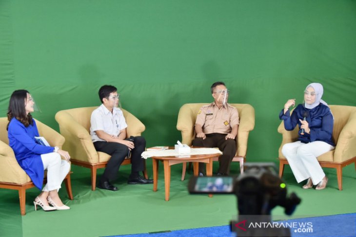 BJB Cibinong gandeng Eli Sugigi ajak UMKM bertransformasi ke bisnis digital
