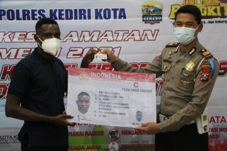 Satlantas Polres Kediri Kota giatkan sosialisasi untuk tekan pelanggaran