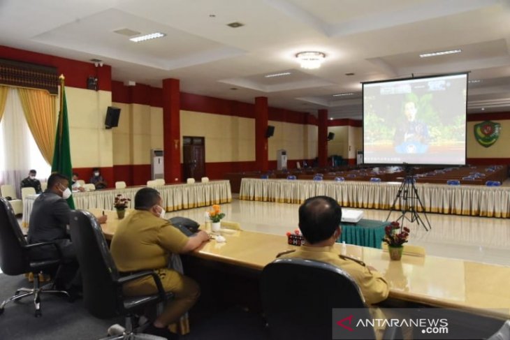 Bupati dan Wakil Bupati Tapsel rakor bersama Jokowi