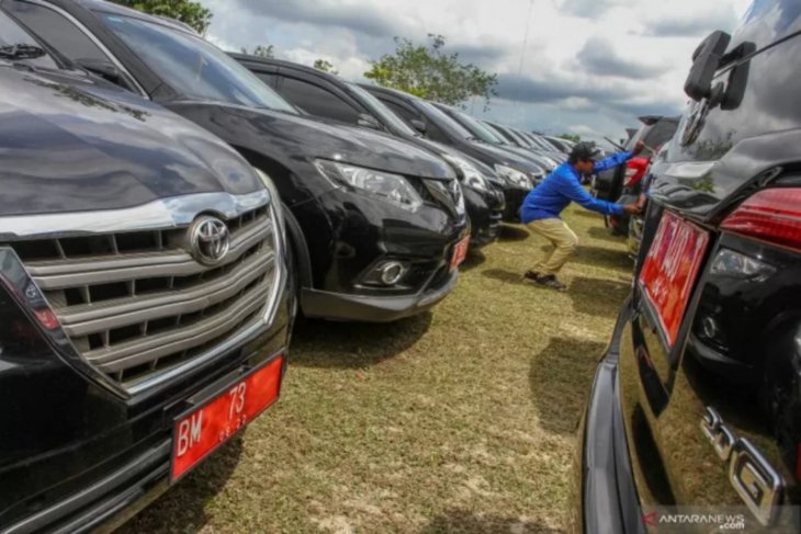 Mobil dinas tak bisa
