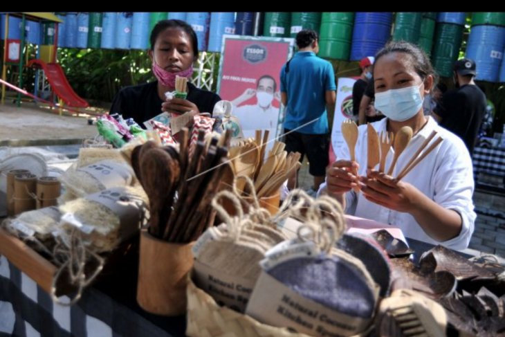 Minggu tanpa plastik