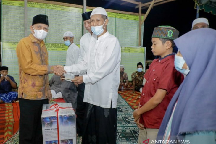 Tim safari ramadhan, Bupati Asahan bantu pembangunan masjid Baiturrahman