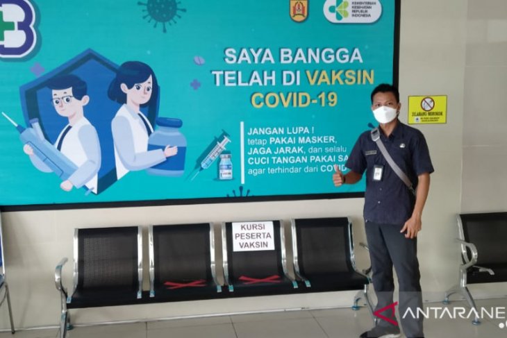 Ratusan ASN dan pegawai Pemkot Banjarbaru divaksinasi