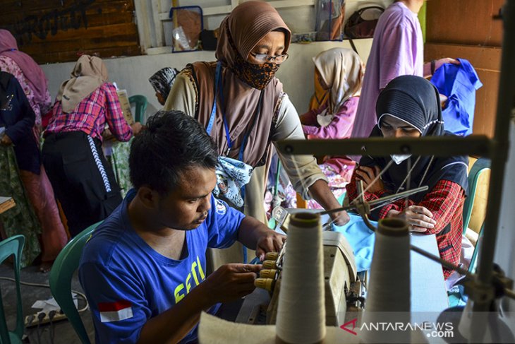 Pelatihan ketrampilan menjahit disabilitas 