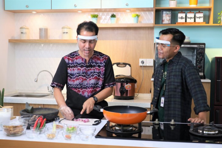 Ramadhan, Bank Kalsel persembahkan kegiatan bertajuk 'Mozaik Ramadhan'.
