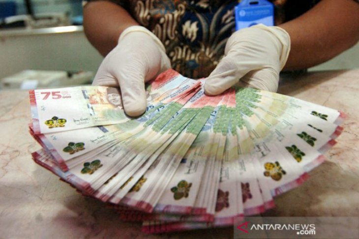 BI opens exchange service for commemorative Rp75,000 bill