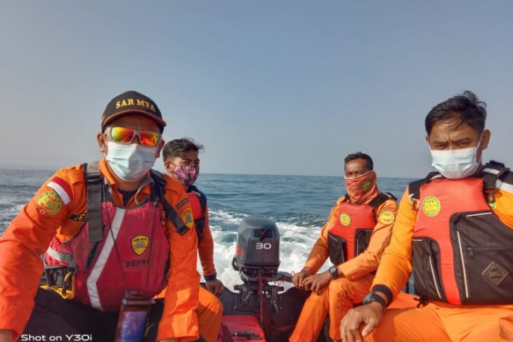 Basarnas cari nelayan hilang ke Pulau Sangiang