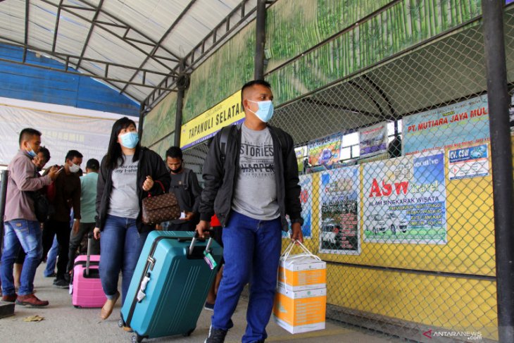 Larangan mudik untuk mencegah lonjakan kasus COVID-19