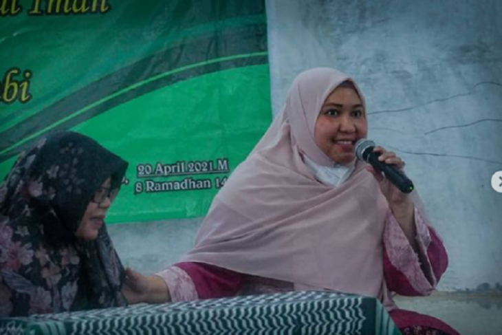 Safari Ramadhan di ponpes, Bupati Masnah doakan santri jadi bupati dan gubernur