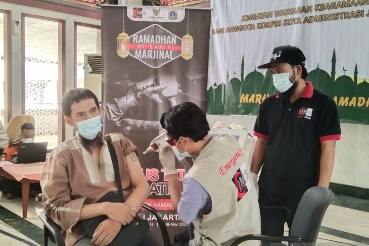 Puluhan orang atas keinginan sendiri hapus tato di bulan puasa