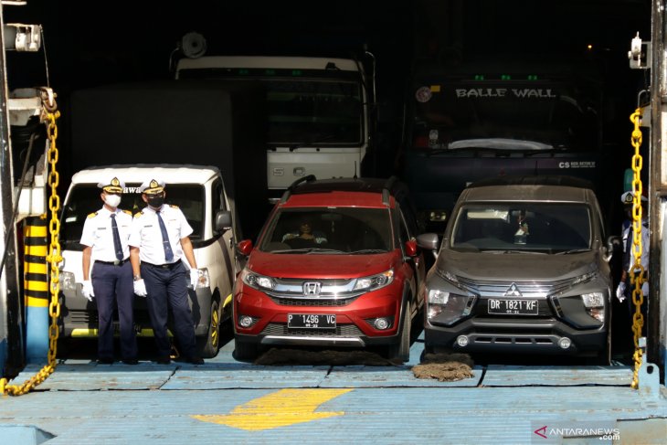 Rute Banyuwangi-Lembar Kurangi Kepadatan Kendaraan di Bali