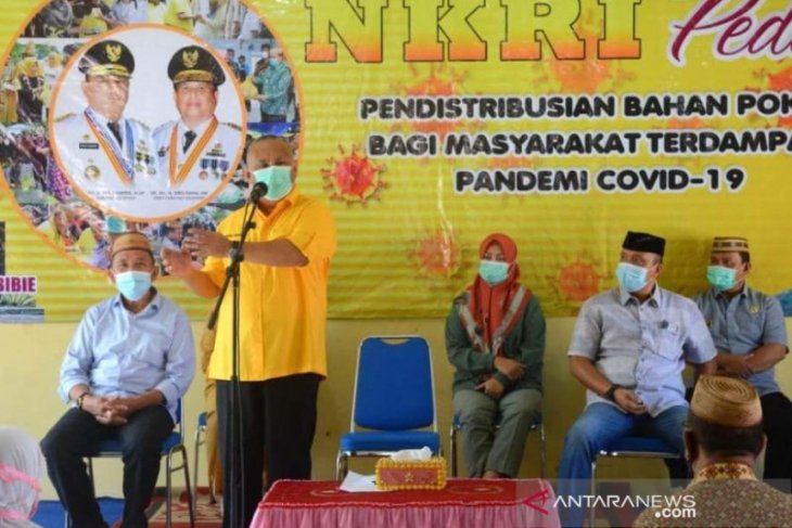 Pemprov Gorontalo Salurkan Bantuan Pangan Kepada Warga Terdampak COVID ...