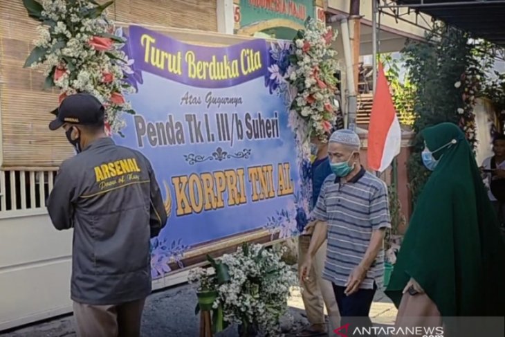 Tragedi KRI Nanggala: Suheri sahur pecel di rumah, generasi keempat keluarga di Arsenal