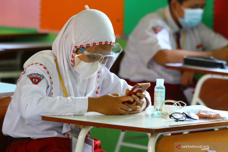 Ujian Sekolah Tatap Muka di Malang