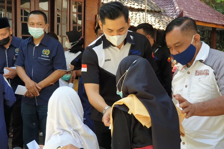 BPF-PWI Malang Raya bantu 8 ton semen dan sembako ke panti asuhan
