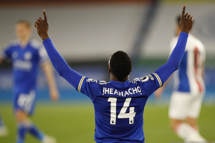 Iheanacho antar Leicester taklukkan Crystal Palace 2-1