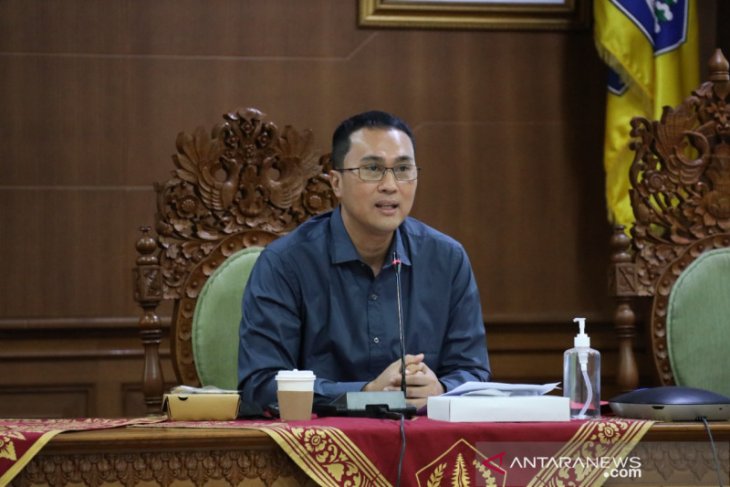 Dinas PUPR Badung akan tata 'fiber optic' bawah tanah