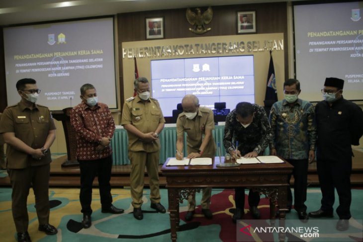 Pemkot Tangsel sudah bisa buang sampah ke TPA Cilowong Kota Serang