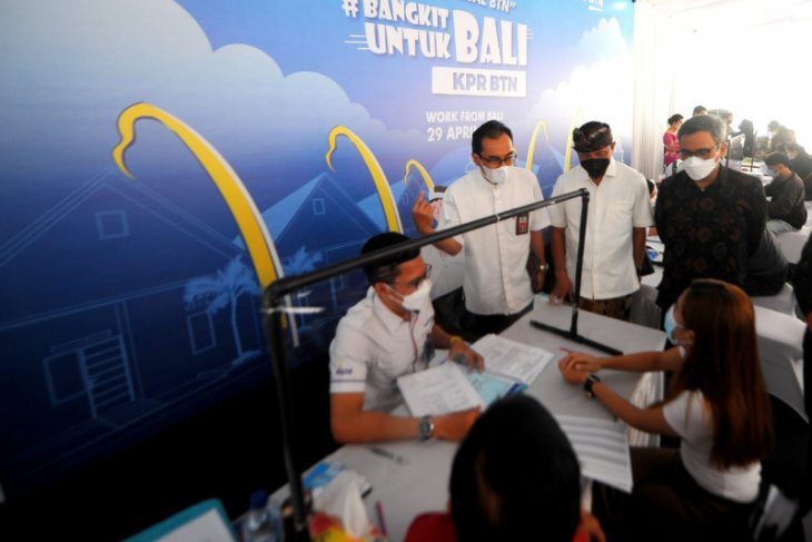 Pulihkan ekonomi Bali, BTN gelar akad KPR massal