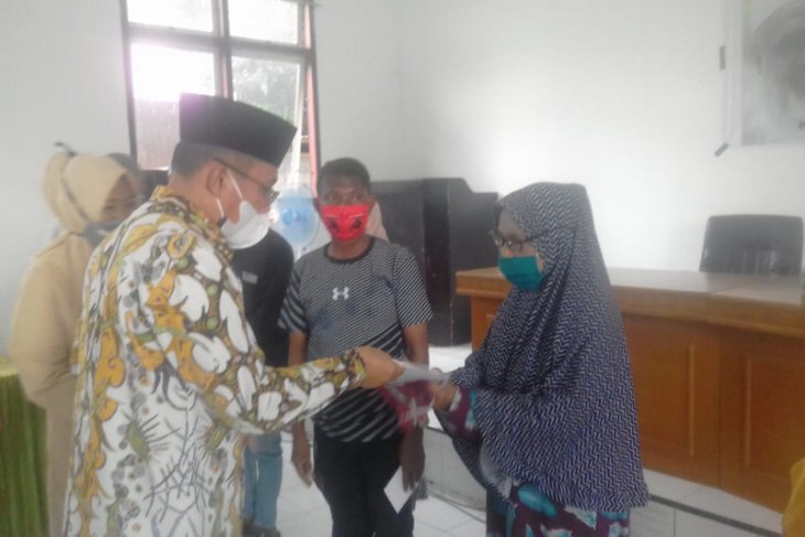 612 penderita kusta dan HIVAIDS di Ternate terima bantuan