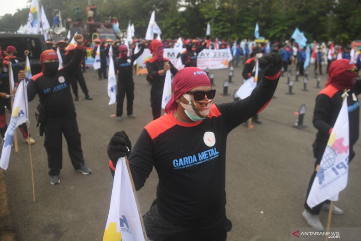 KSPI: Buruh senang adanya fasilitas tes usap antigen pada peringatan Hari Buruh