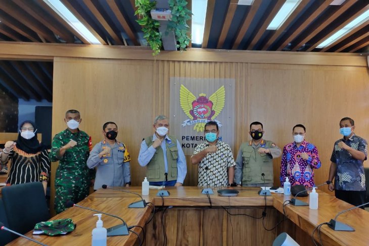 Tim BNPB dan Satgas COVID-19 pantau PPKM mikro di Kediri