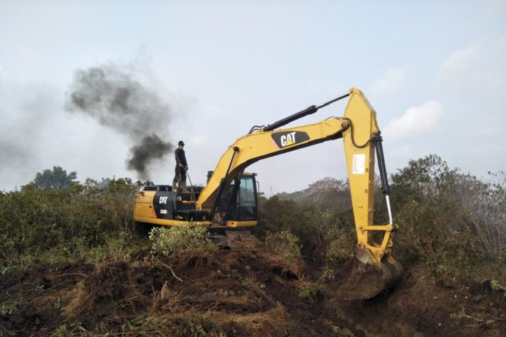 KPHP Mukomuko telusuri aktivitas alat berat dalam hutan