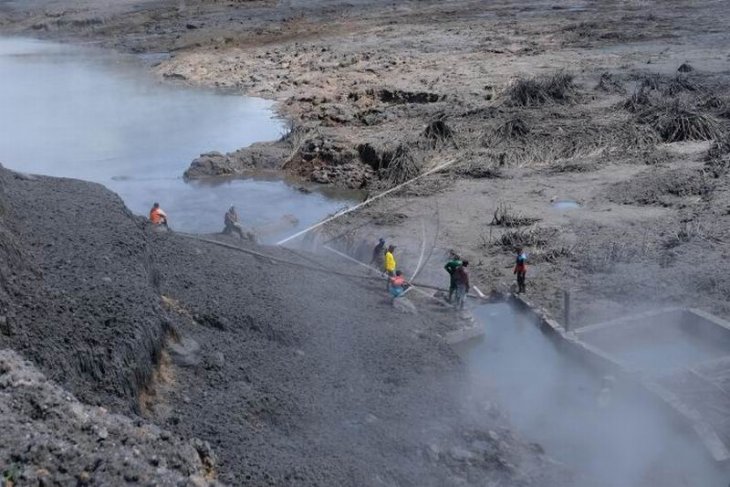 Pascaerupsi kawah Sileri