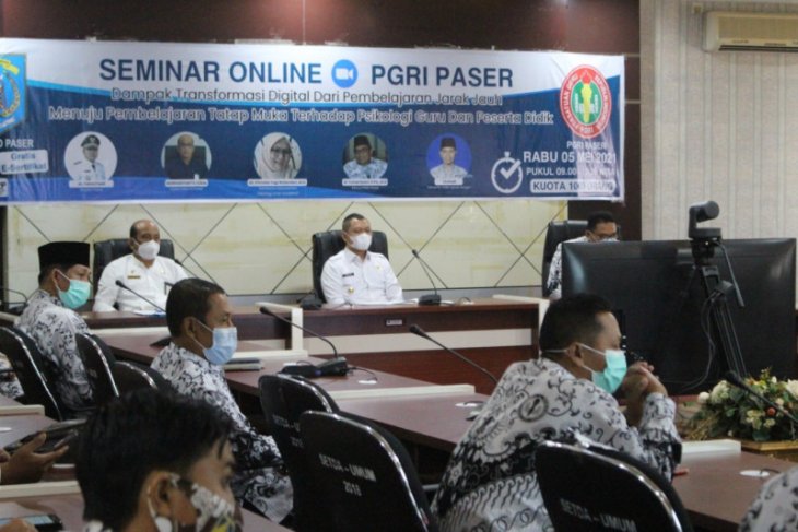 Bupati Paser buka webinar pembelajaran tatap muka