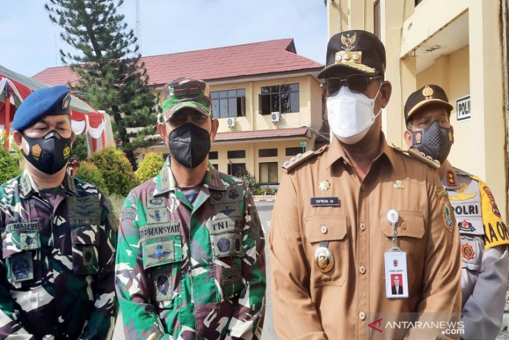 Gubernur : Tempat wisata di zona merah COVID-19 harus tutup