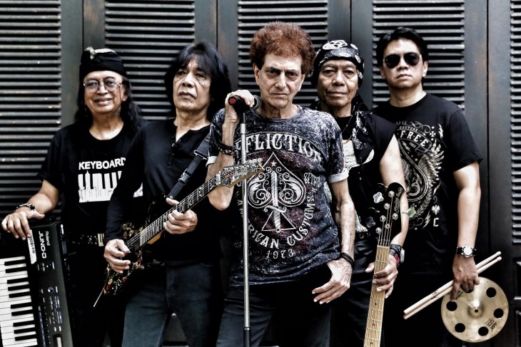 Jelang Idul Fitri, God Bless aransemen ulang