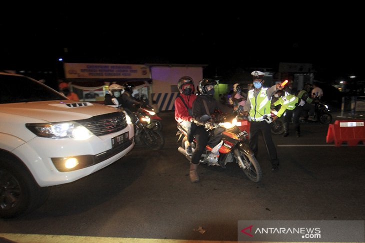 Penyekatan larangan mudik lebaran 