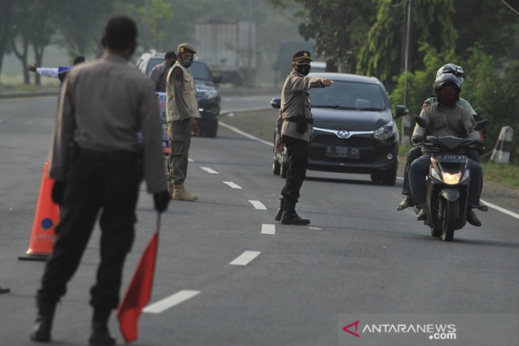 Penyekatan pantura perbatasan Indramayu - Cirebon 