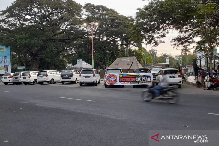 Pelaku usaha jasa rental mobil di Pamekasan dukung larangan mudik