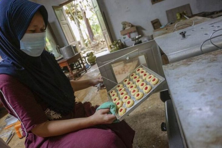 Pengiriman kue lebaran ke luar negeri